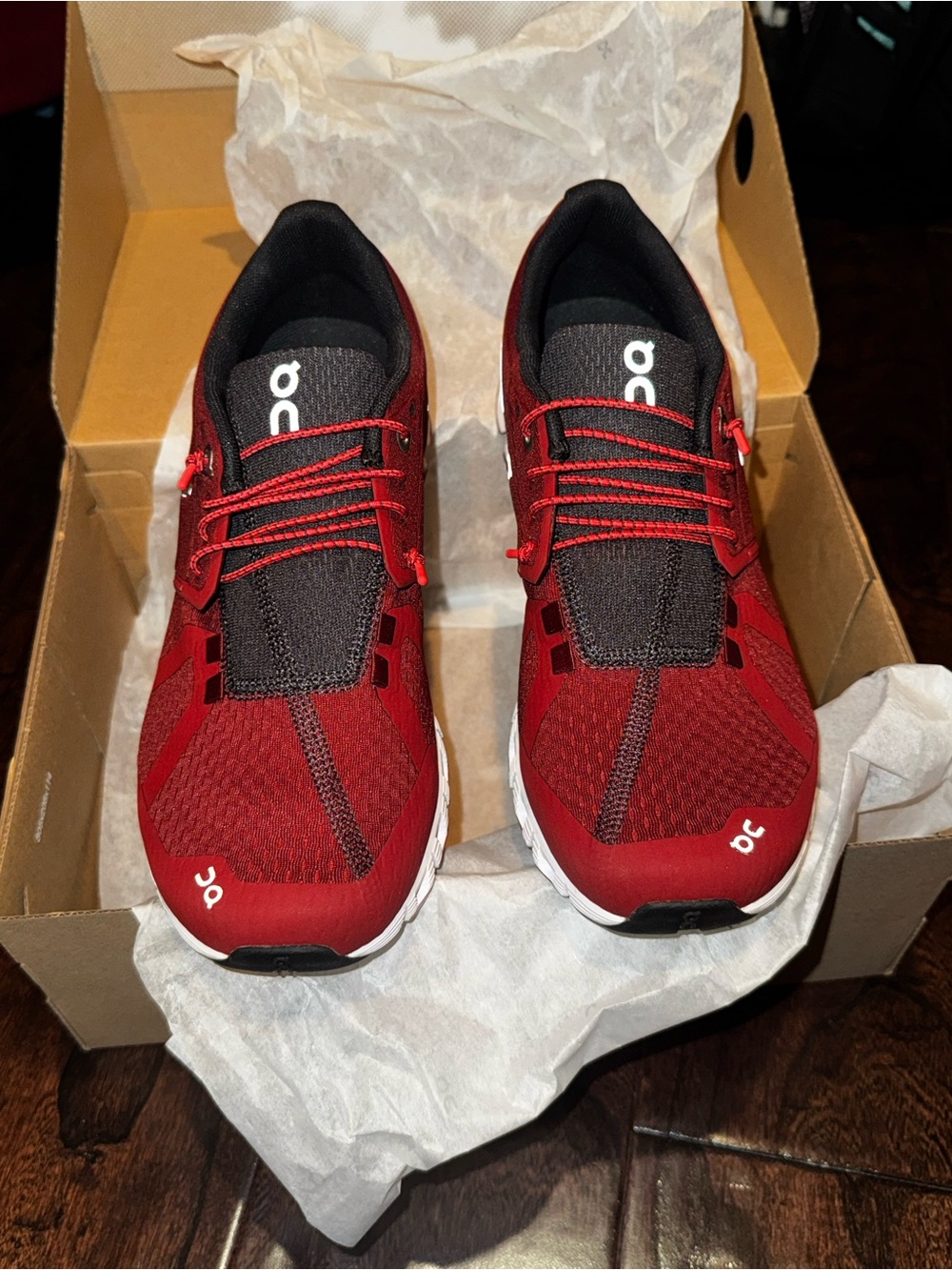 On Running Women’s Sneakers in Burgundy and Black - Picture 1 of 4